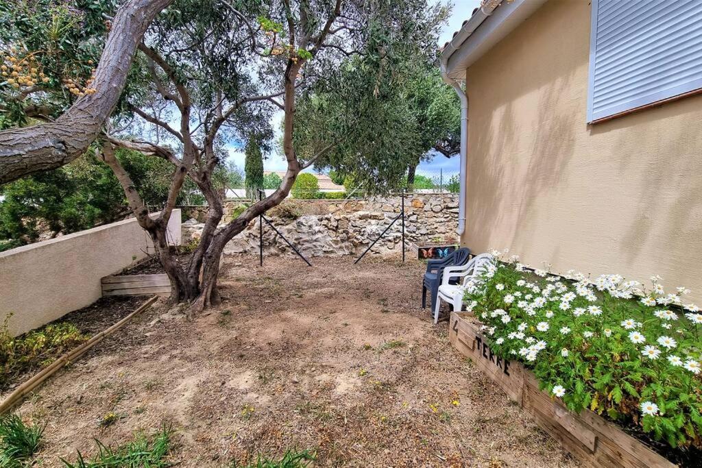 Charmante Maison, Idealement Situee Fitou Exterior foto